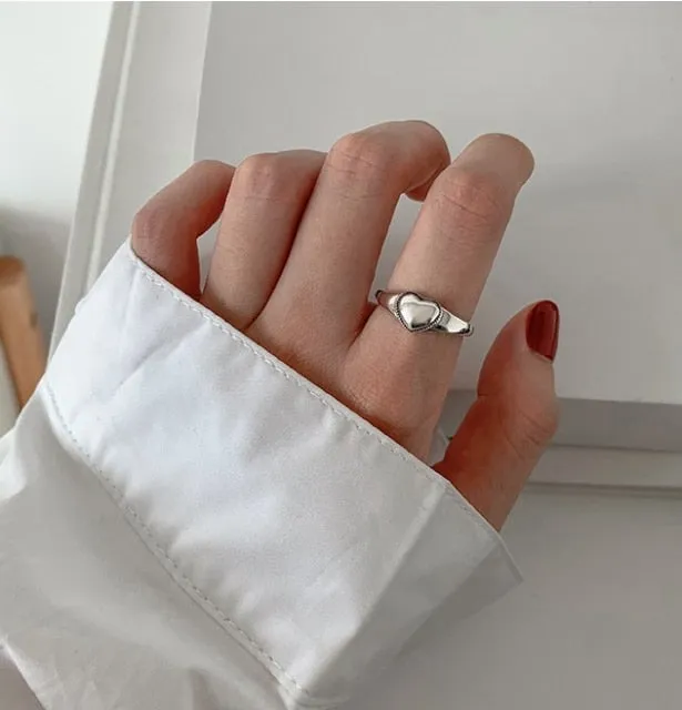 2021 Punk Ancient Hollow Heart Ring Chain Thorns Entanglement Rings Love Women Girls Wedding Hip-hop Jewelry Party Gift