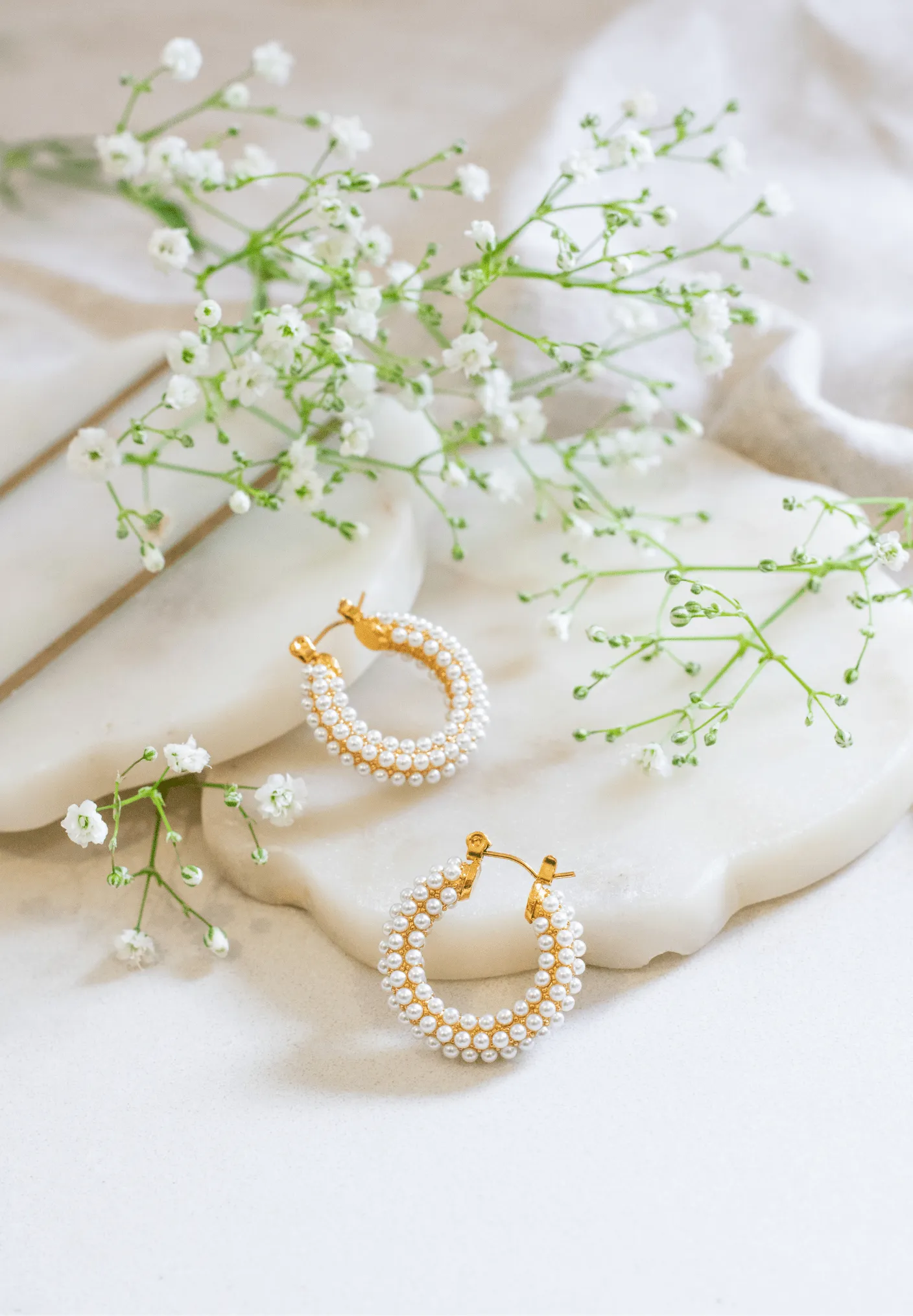Ari Earrings