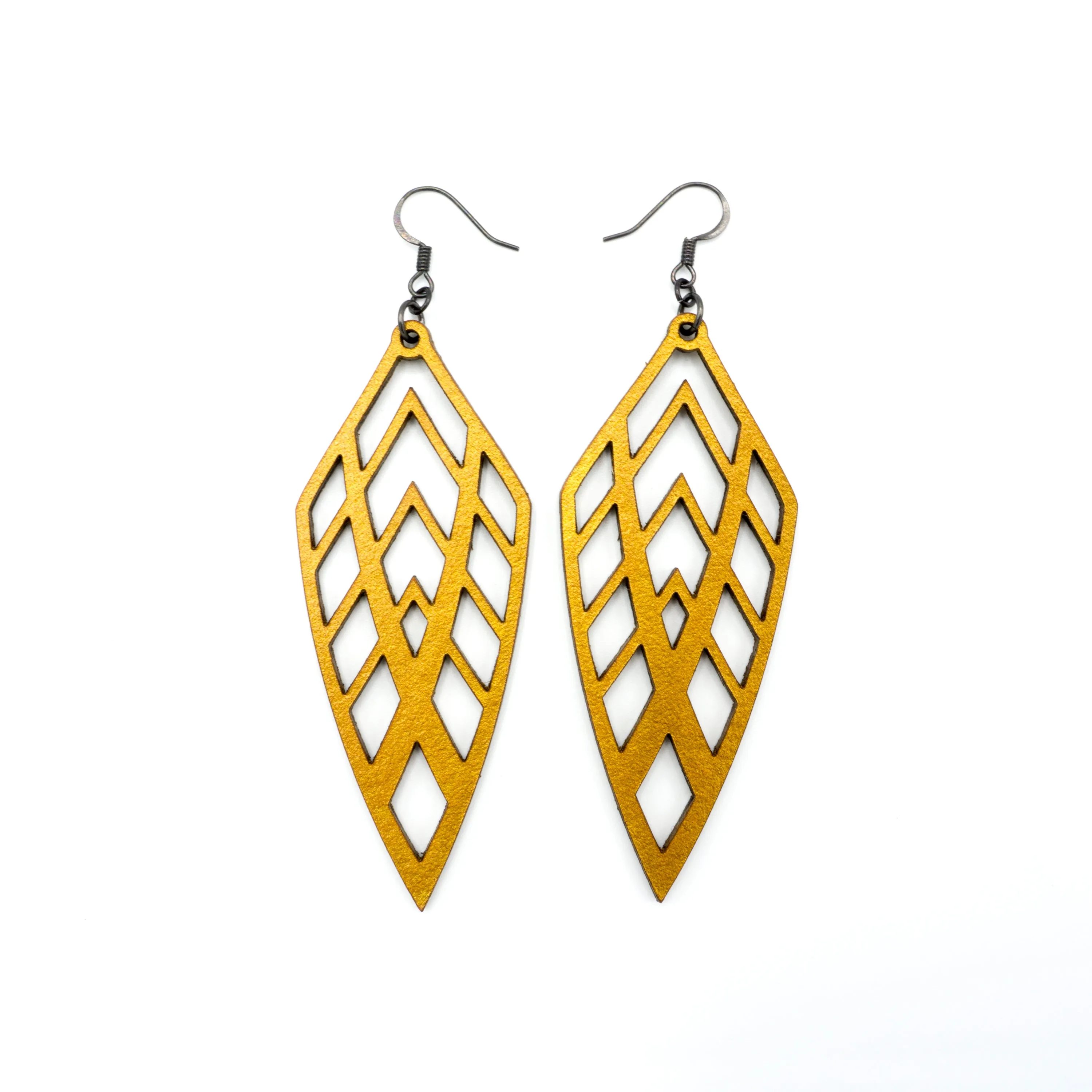 Arrowhead 02 [L] // Leather Earrings - Gold