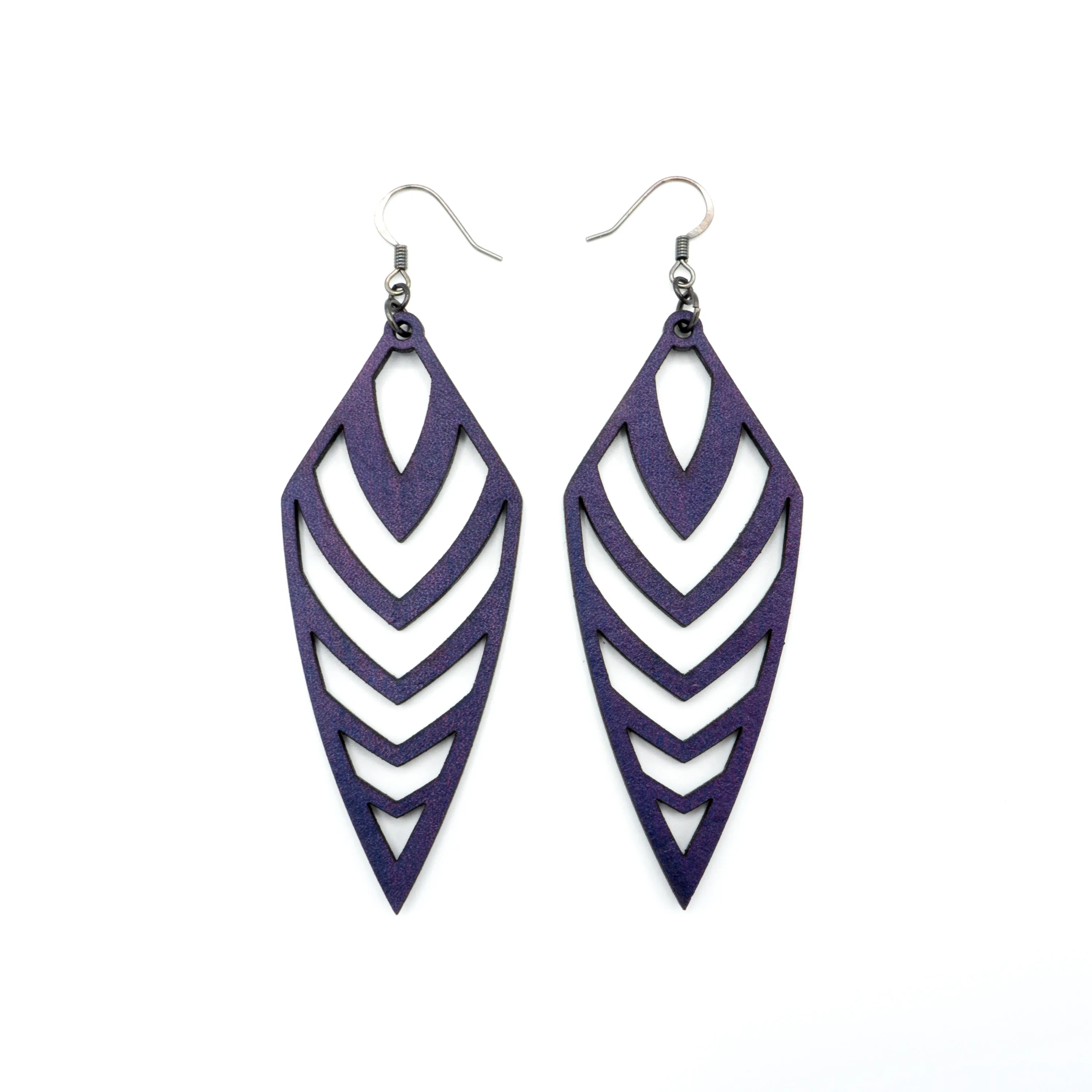Arrowhead 03 [L] // Leather Earrings - Purple