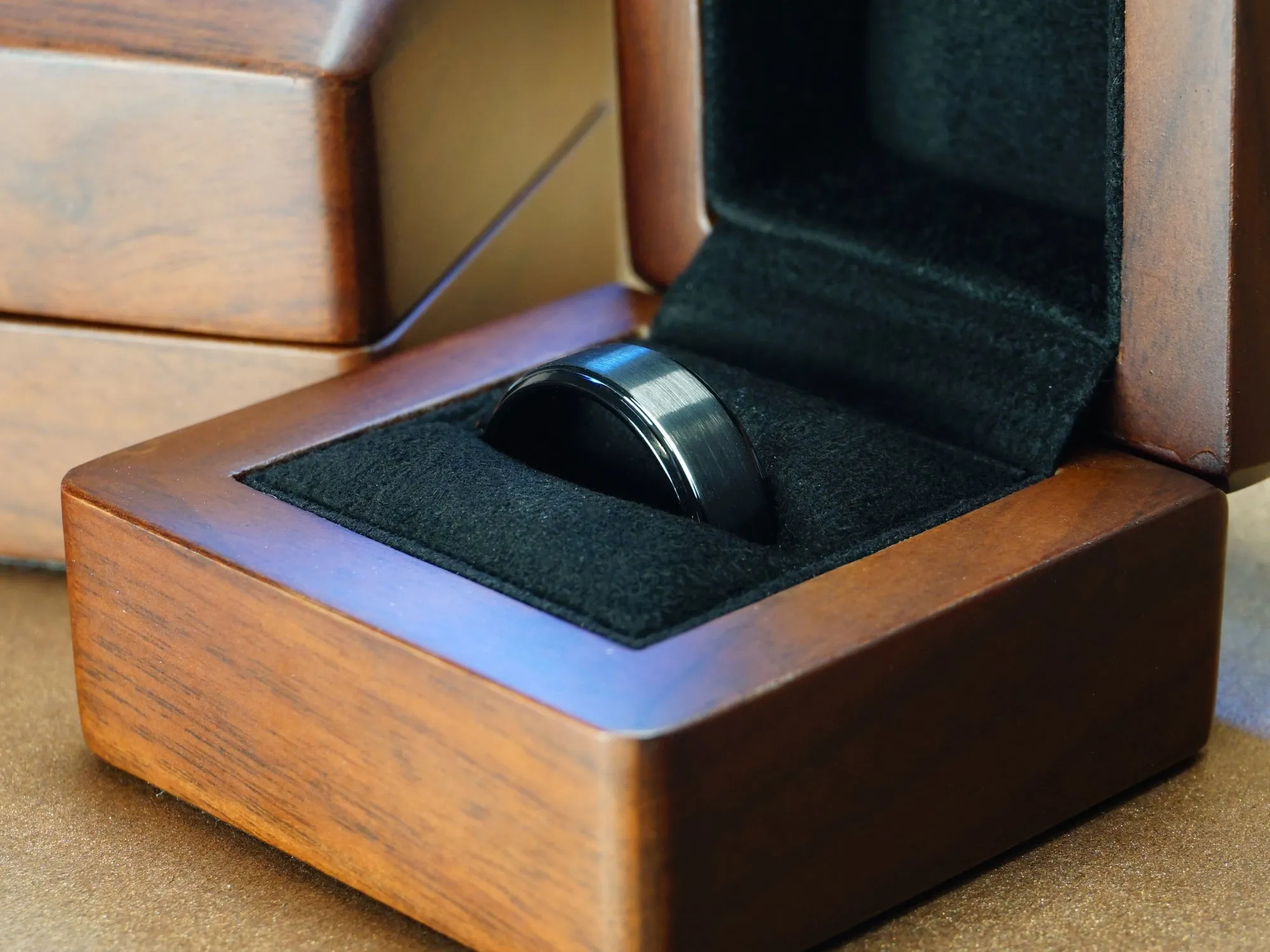 Black Tungsten Ring, Gentleman's Band - 8MM