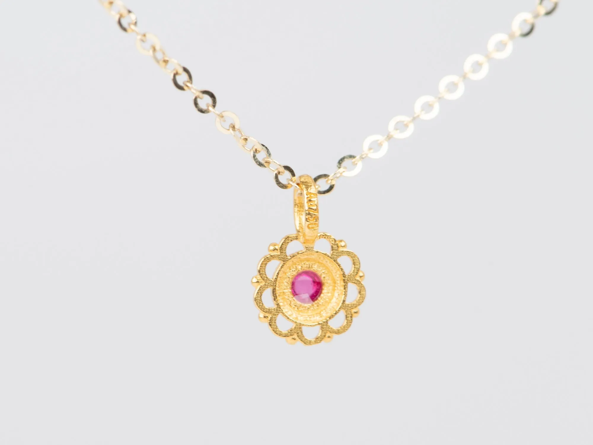 Dainty 18K Gold Ruby Charm with Delicate Lace Edge R4528