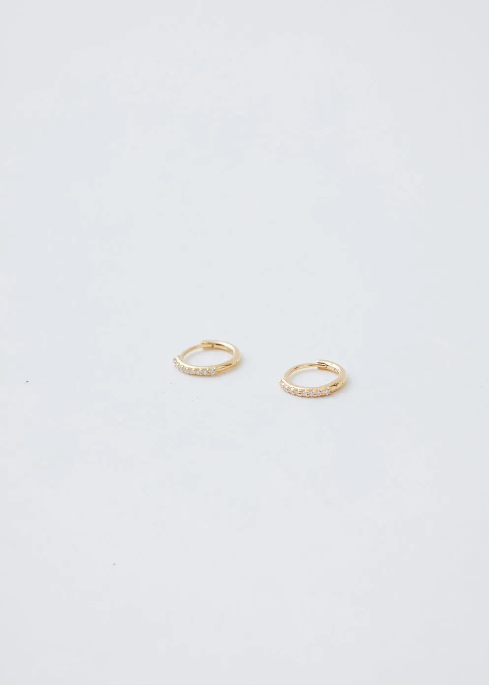 Demi Hoops