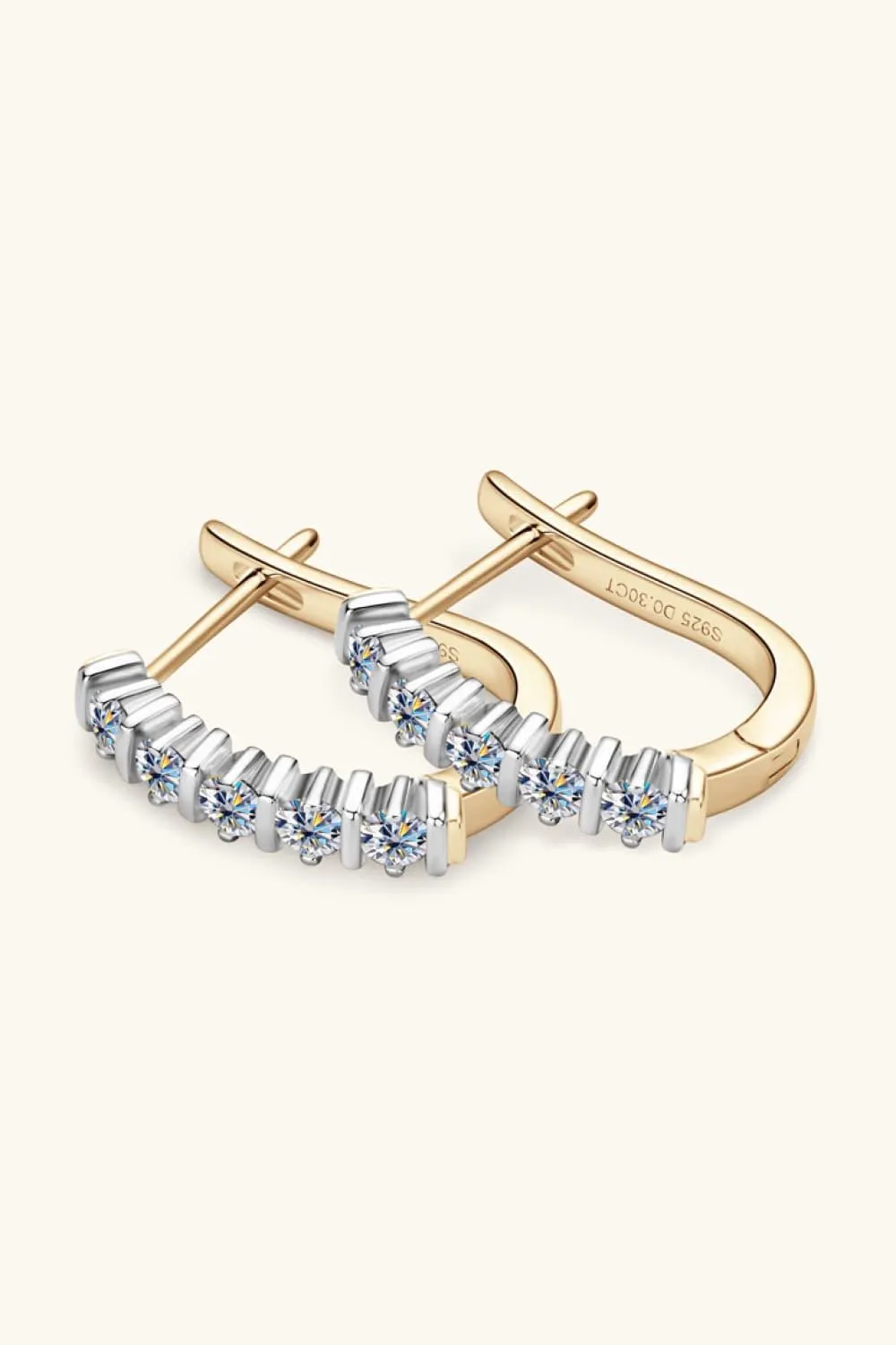 Elegant Moissanite Silver Stud Earrings in a Luxurious Gift Presentation Box