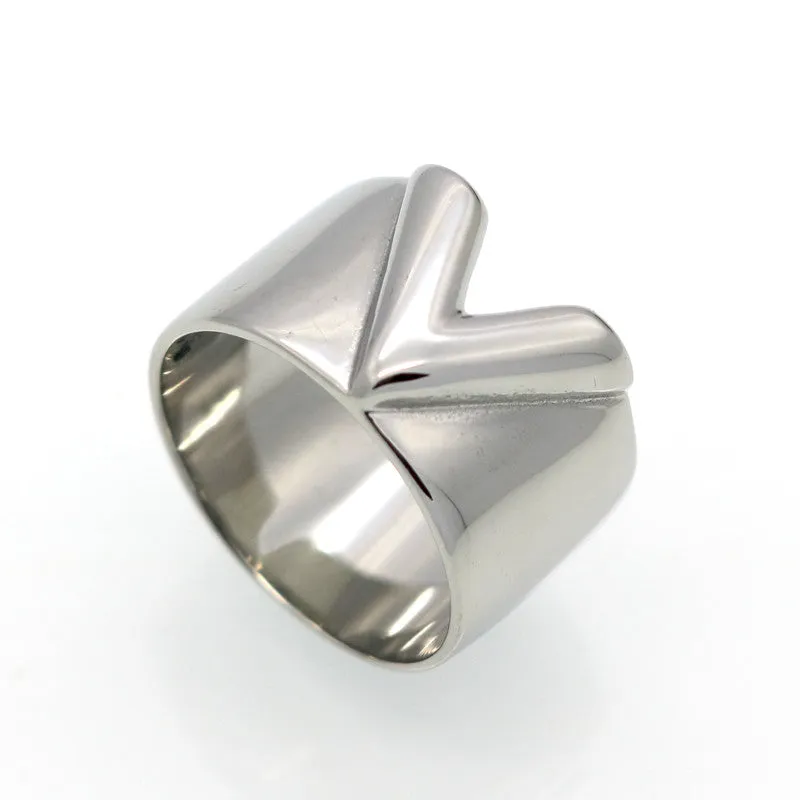 Fashion Famous Brand Men/Women Ring Jewelry Double Color 18K Gold Plated Titanium Steel High Polished Luxury Love V Ring