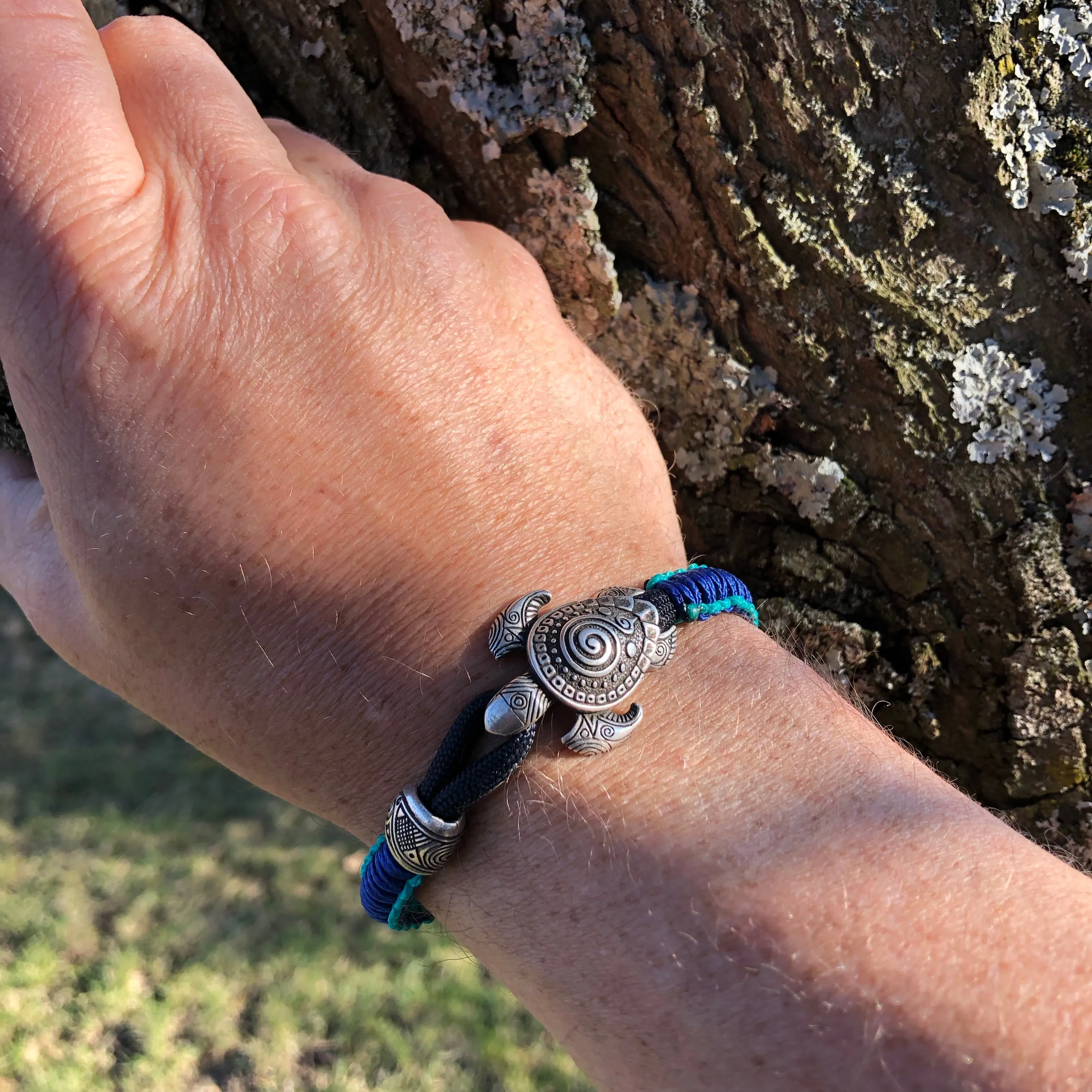 Maori Seaturtle bracelet