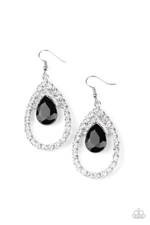 Paparazzi Earring ~ Trendsetting Twinkle - Black