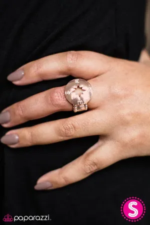 Paparazzi Ring ~ The Right Direction - Gold