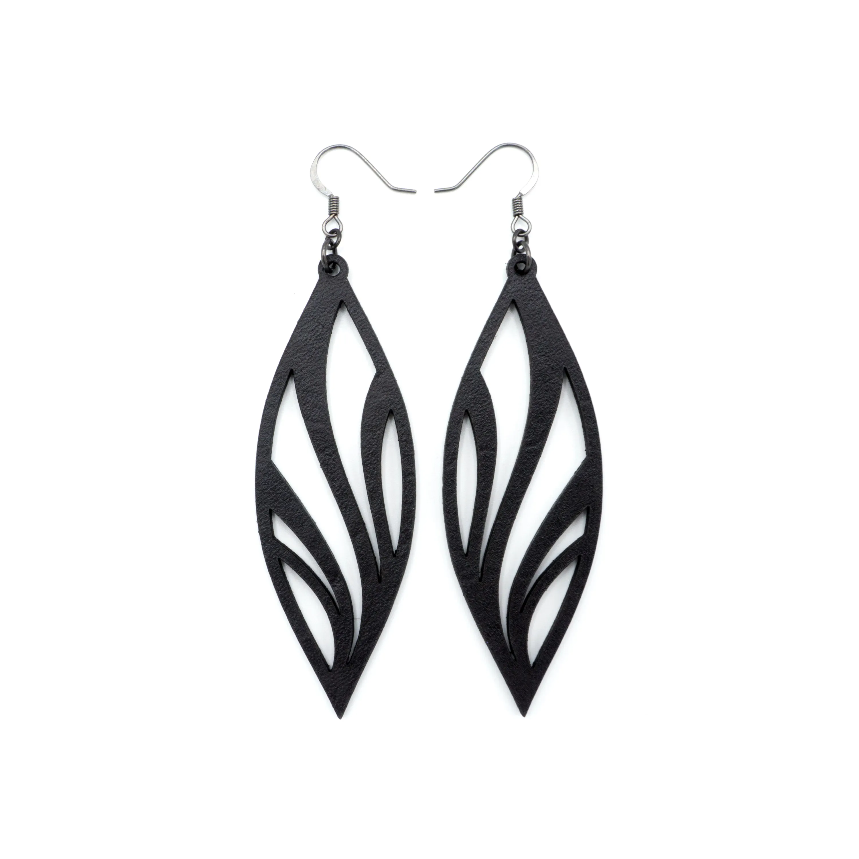 Petal 02 [L] // Leather Earrings - Black