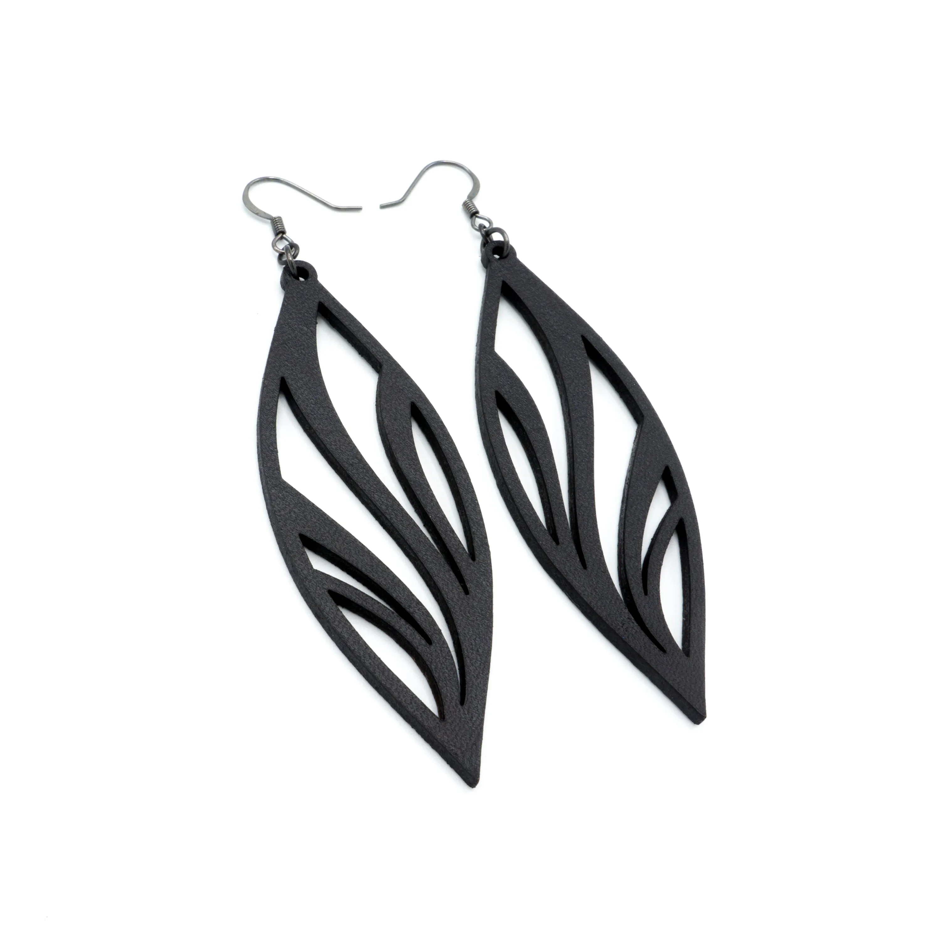 Petal 02 [L] // Leather Earrings - Black