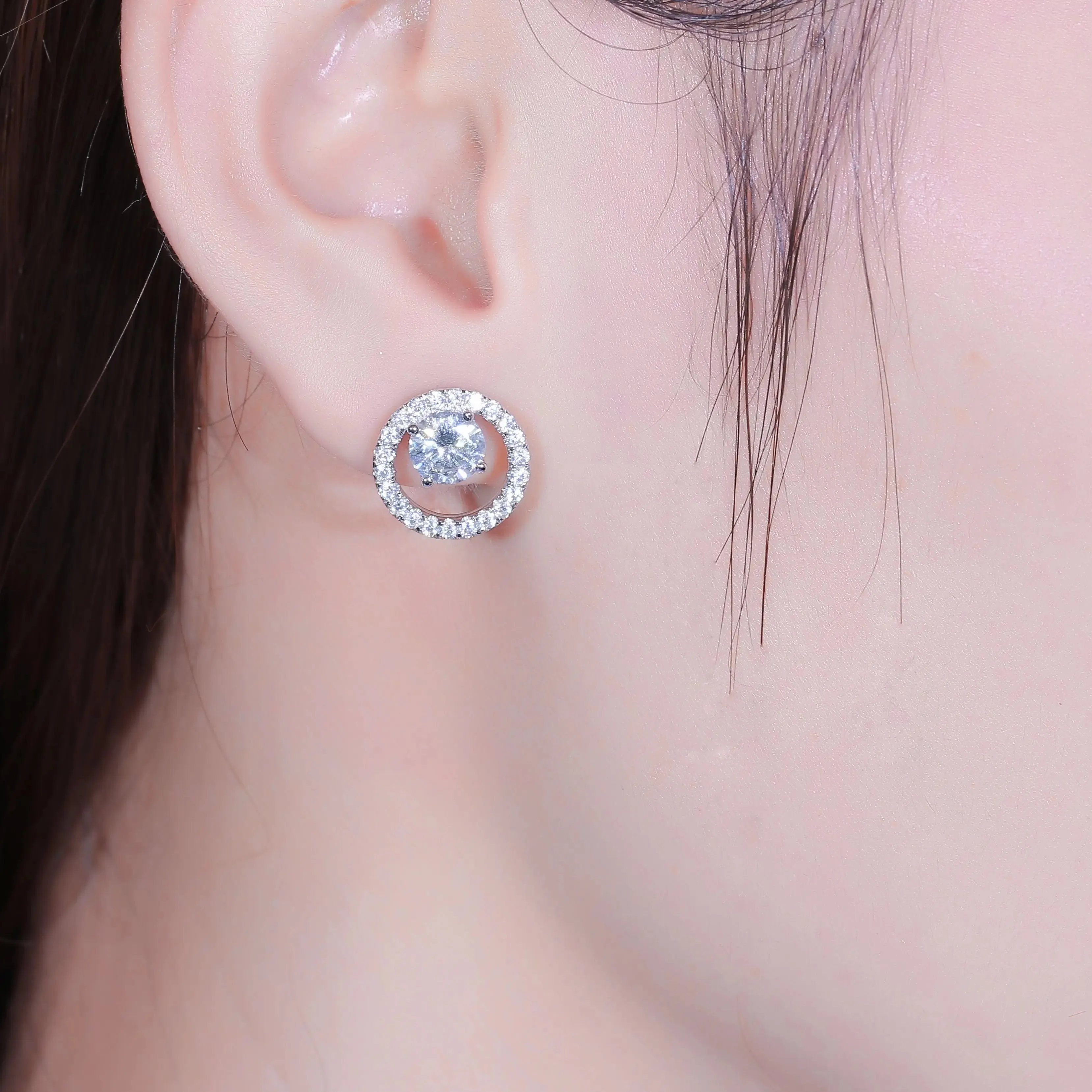 Platinum Plated Silver Moissanite Stud Earrings 1.6ctw