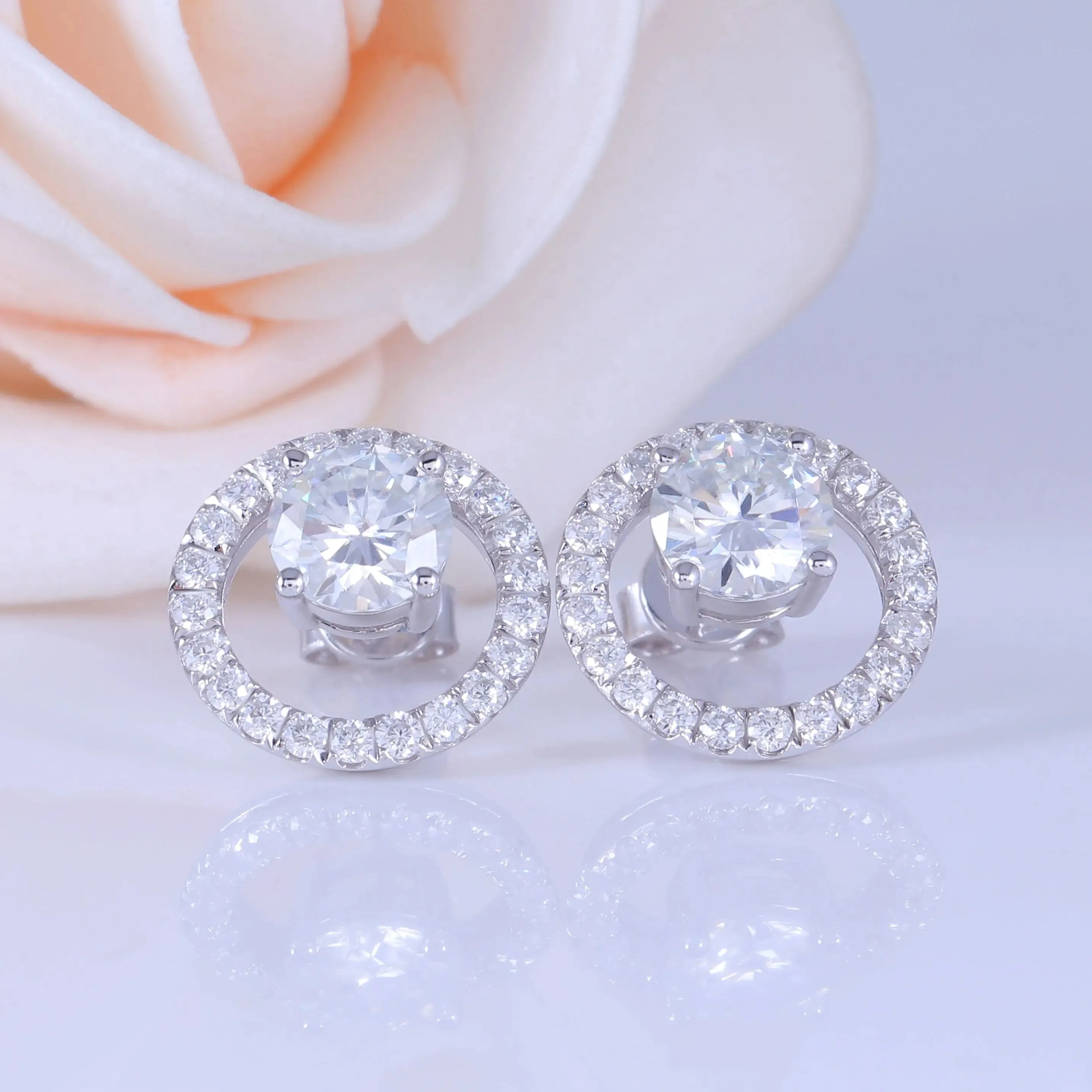 Platinum Plated Silver Moissanite Stud Earrings 1.6ctw