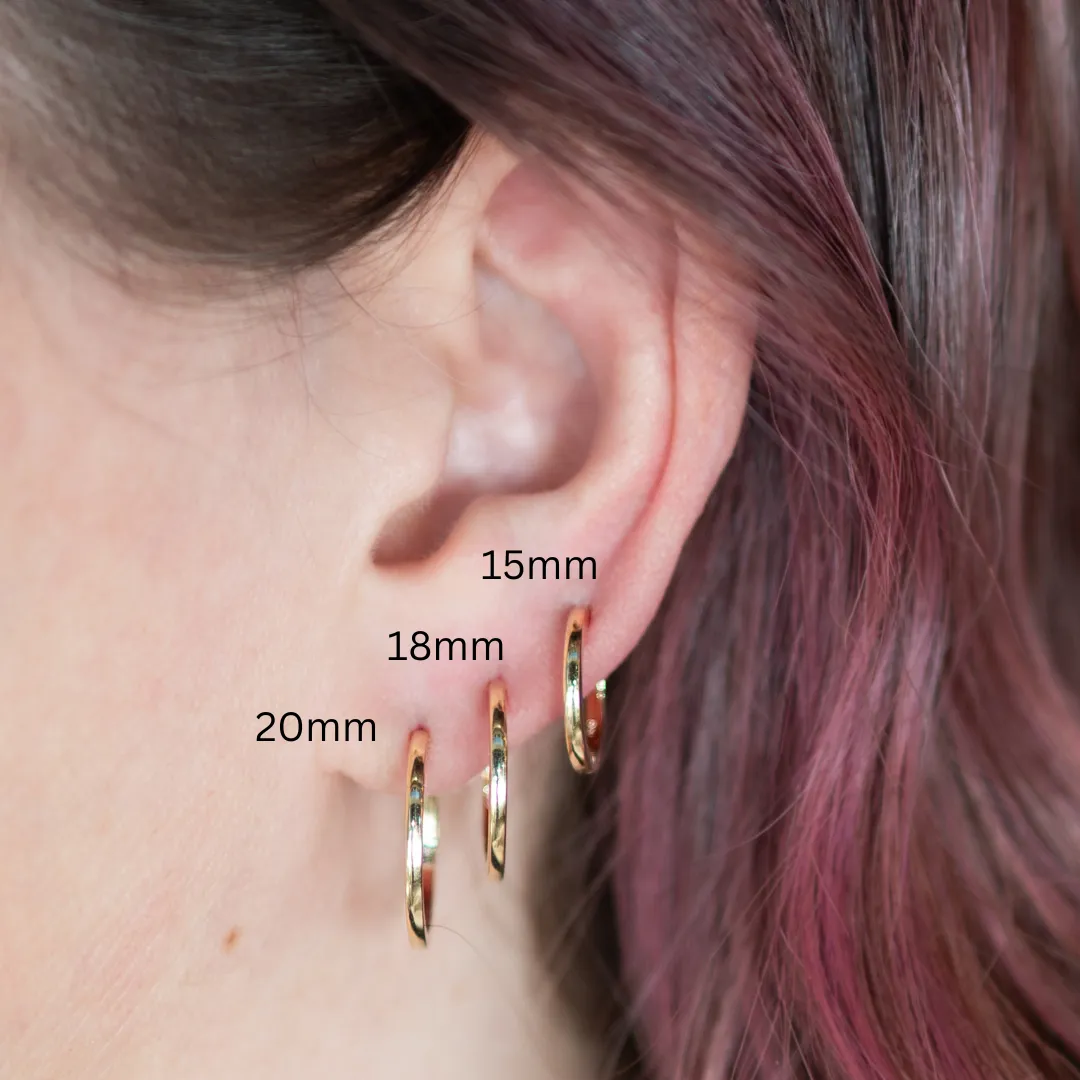 Simple Classic Hoop Earrings in 14k Yellow Gold