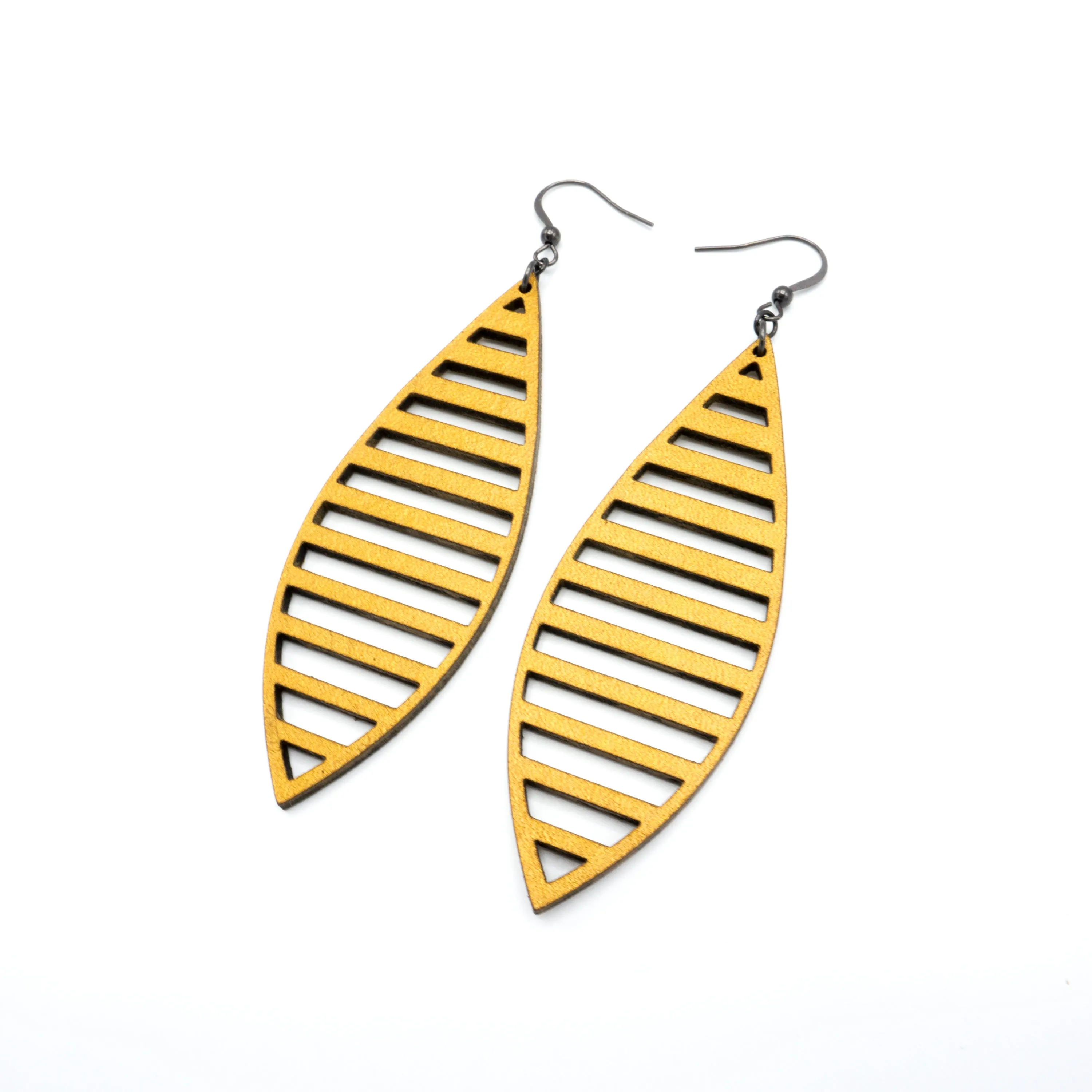Terrabyte 11_1 // Leather Earrings - Gold