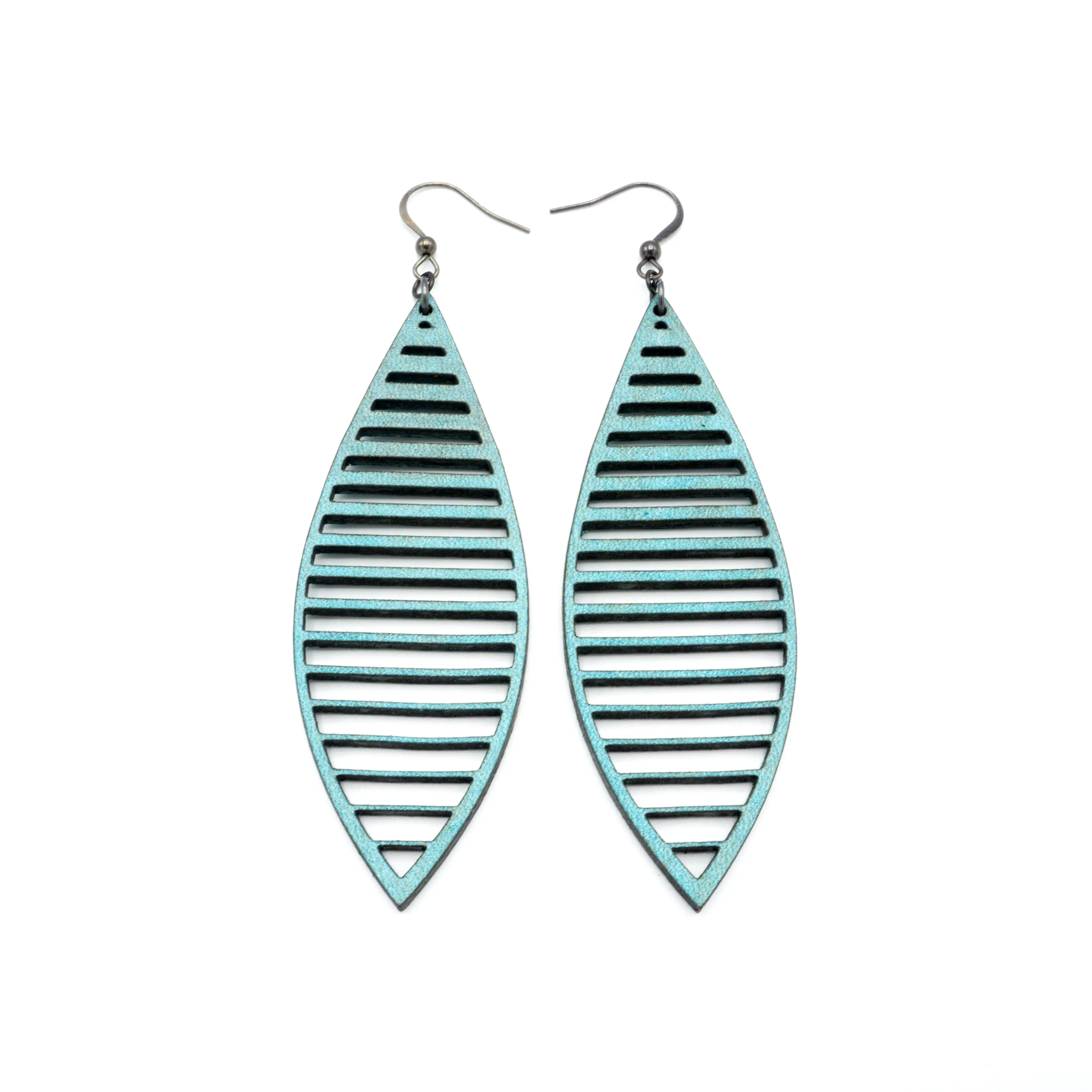 Terrabyte 11_5 // Leather Earrings - Turquoise Pearl