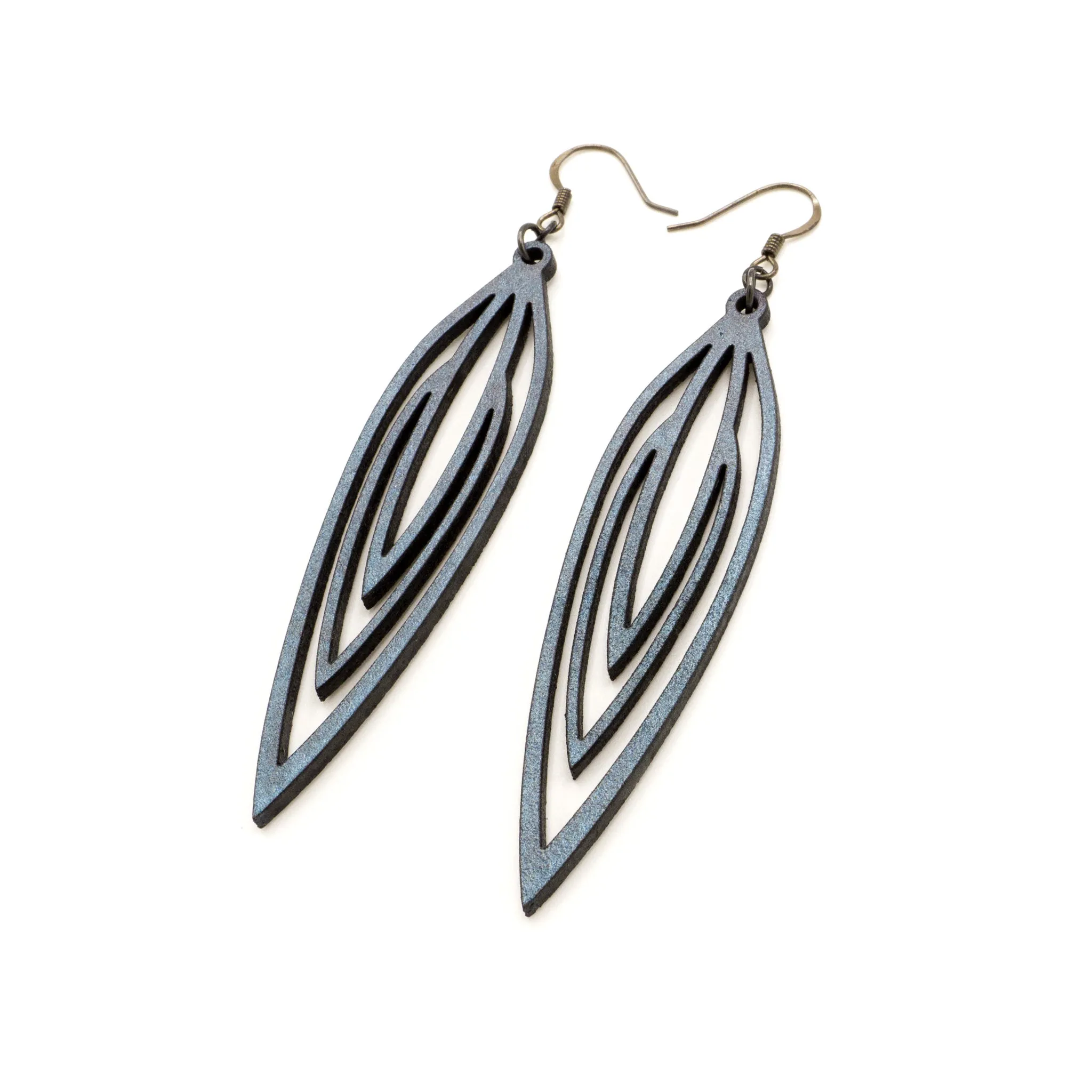 Totem 01 [L] // Leather Earrings - Blue Pearl