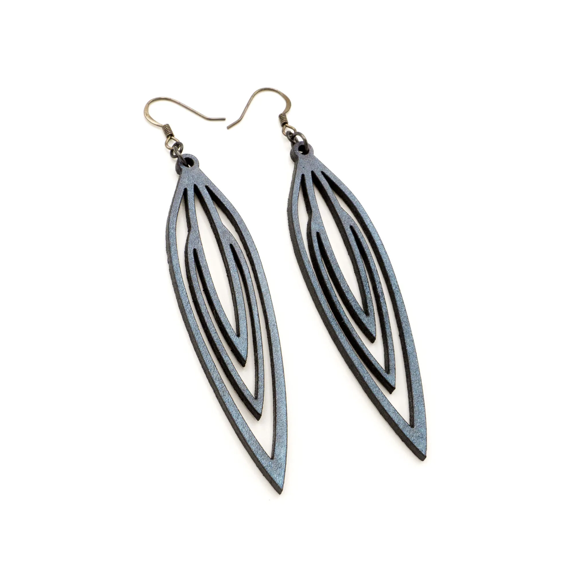 Totem 01 [L] // Leather Earrings - Blue Pearl