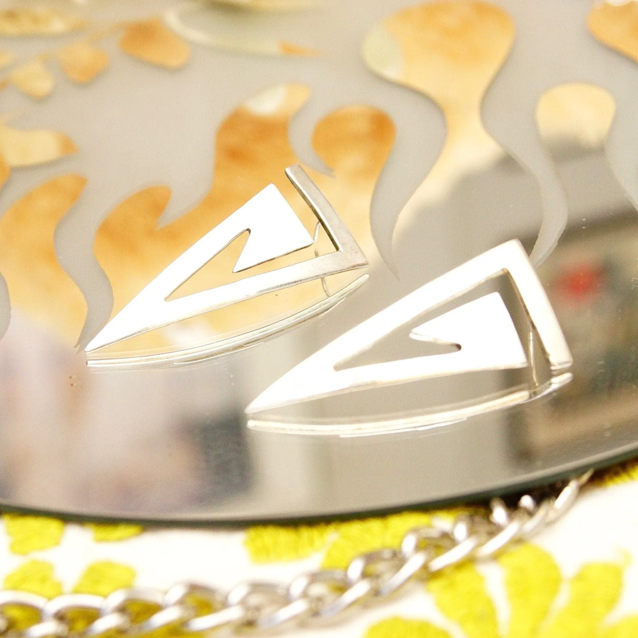 Vintage TAXCO Modernist Sterling Silver Triangle Earrings, Geometric Swirl Design, Polished Silver, Sleek & Sophisticated, Mexico 925, 2" L