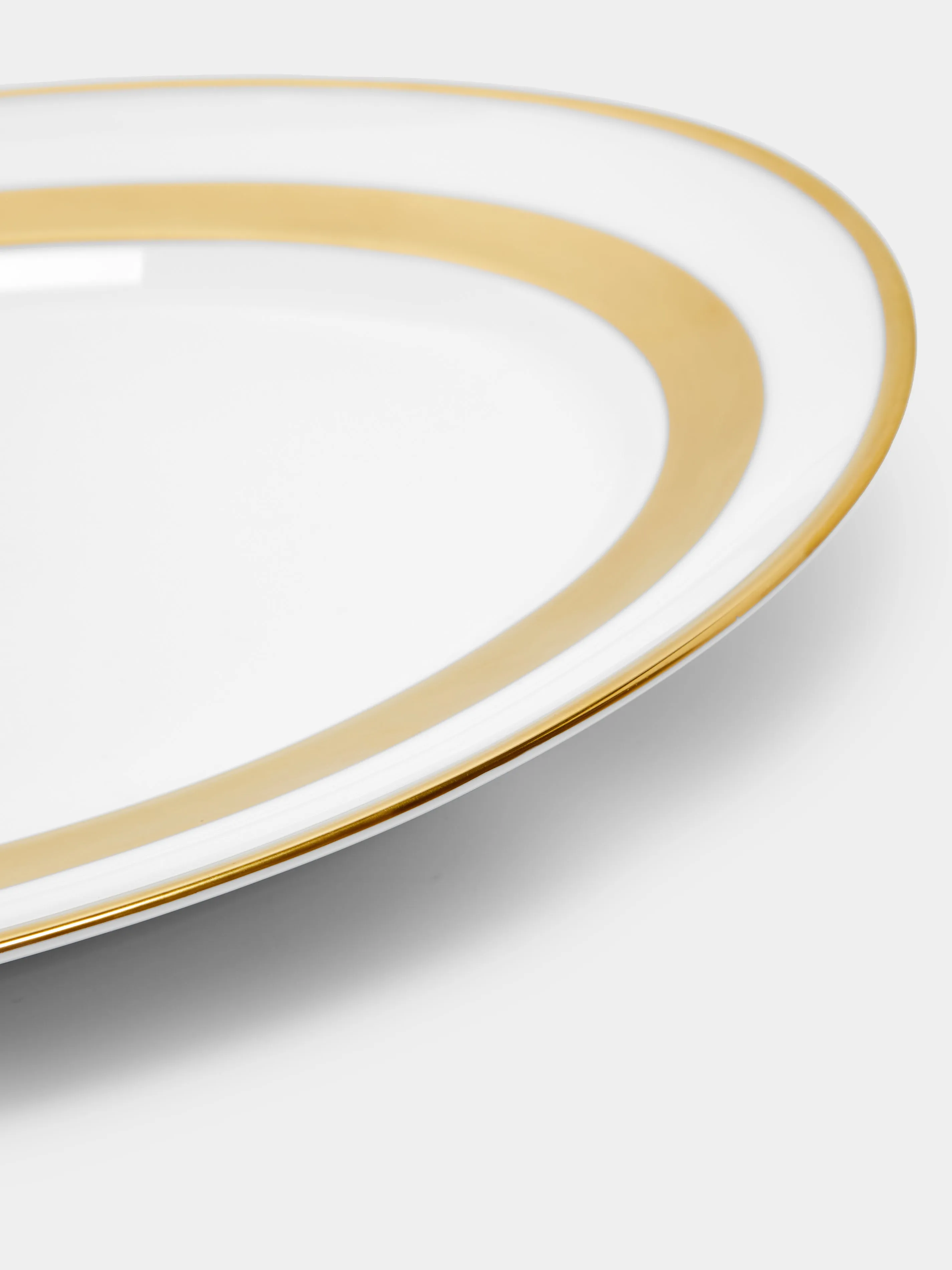 William Porcelain Oval Serving Platter